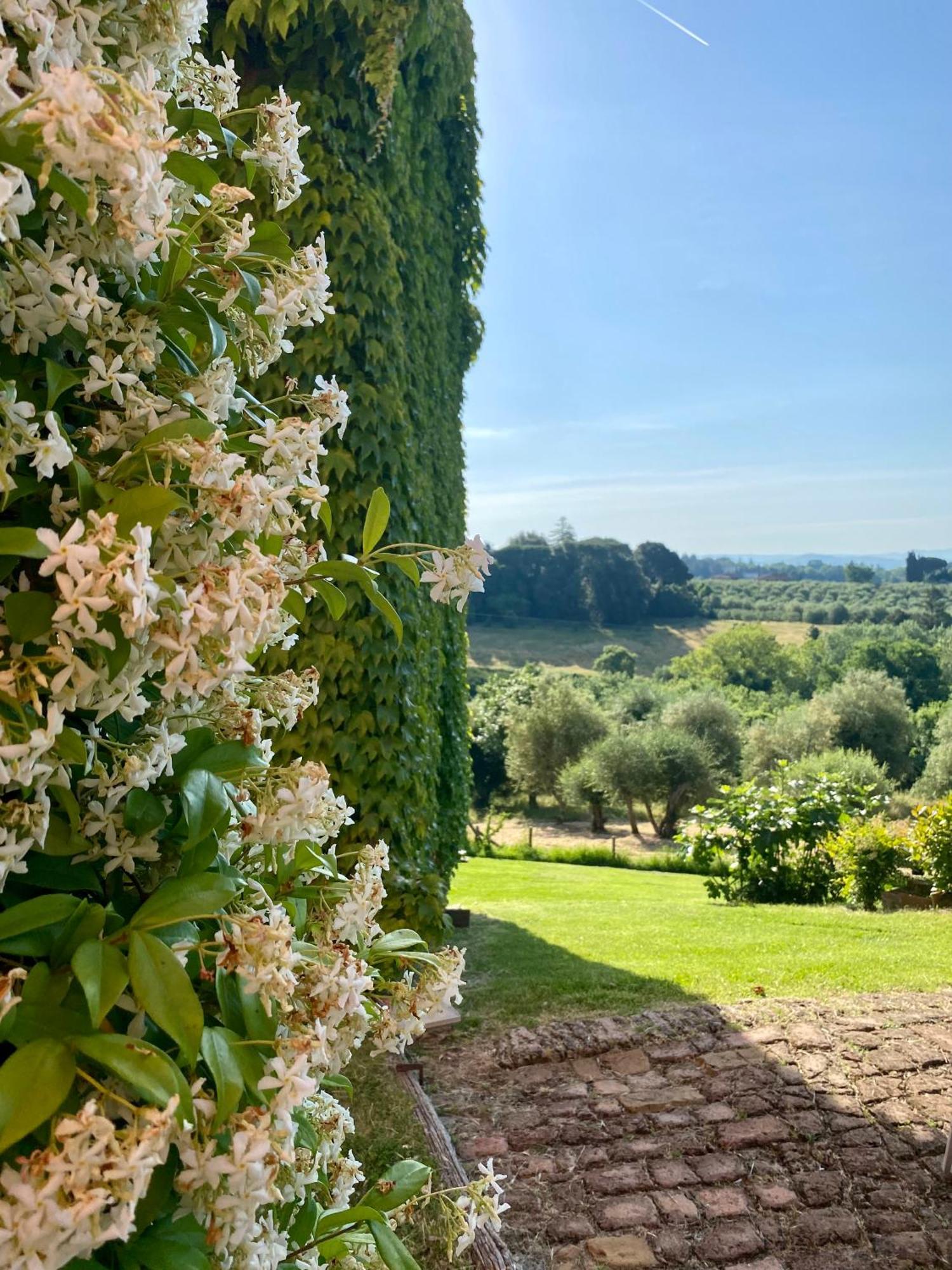 Palazzo Del Papa Country Suites Siena Exterior foto